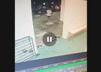 Viral! Maling Sendal di Masjid Agung Pohuwato Tertangkap CCTV