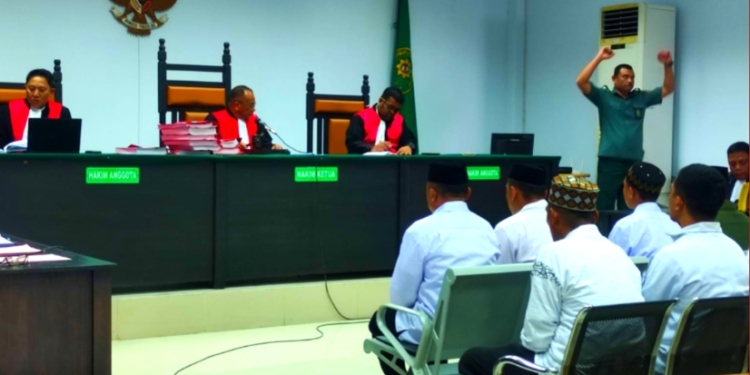 35 Tersangka Kasus Unras 21-S Pohawato Disidang, 1 Orang Absen