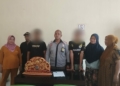 Menyerahkan Diri, Maling Sendal di Masjid Agung Pohuwato Dibina Satpol PP