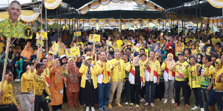 Ribuan Massa Padati Kampanye Pamungkas Partai Golkar Pohuwato