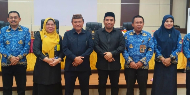 Beni Nento Ditetapkan Jadi Ketua DPRD Pohuwato Sementara