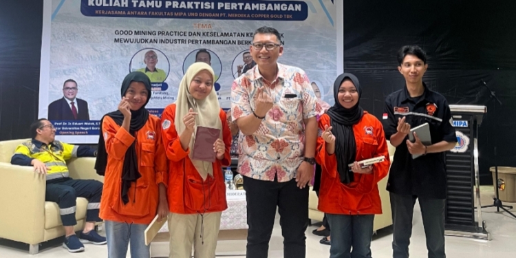 Merdeka Copper Gold Beri Pengetahuan ‘Good Mining Practice’ Kepada Mahasiswa UNG