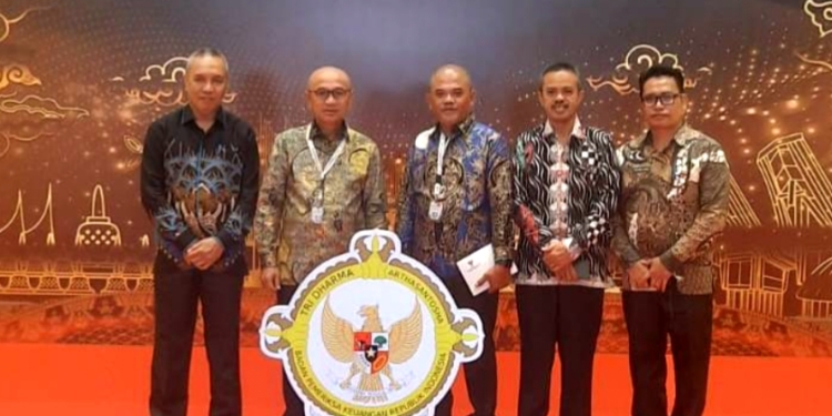 Saipul Mbuinga Bersama Nasir Giasi, Hadiri Penyampaian LHP BPK RI