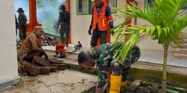 Pani Gold Project Awali Renovasi Sekolah dengan Gotong Royong Bersama Kodim 1313 dan Warga Hulawa