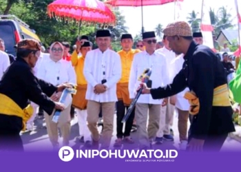 Lautan Massa Kawal Pasangan SIAP Daftar di KPU Pohuwato
