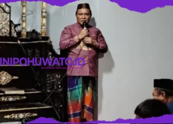 Pererat Silatuhrahmi, Ketua DPRD Pohuwato Salat Tarwih Bersama Warga Talduyunu Utara