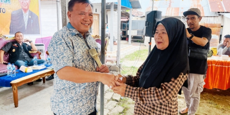 Saat Reses, Beni Nento Eksekusi Bantuan untuk Masjid Pakai Dana Pribadi