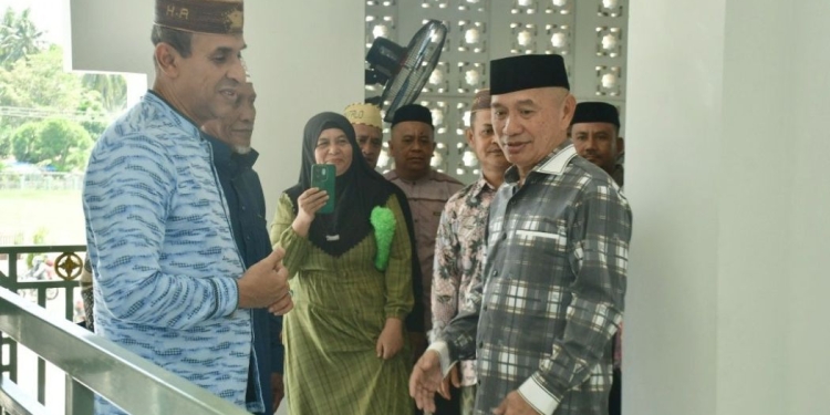 Wakil Ketua DPRD Pohuwato Hadiri Peresmian Masjid Ar-Rahman di Patilanggio