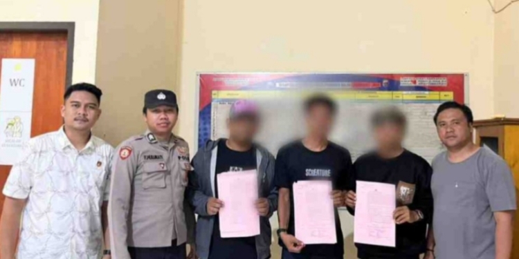 Empat Pelaku Penganiayaan Ka Tu’u di PETI DAM Resmi Ditahan Polres Pohuwato