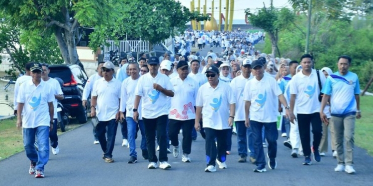Momen Hardiknas, Ketua DPRD Pohuwato Soroti Pentingnya Peningkatan Kualitas Pendidikan