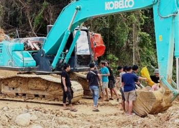 Lagi, Polisi Ciduk Satu Excavator di Lokasi Peti Pohuwato