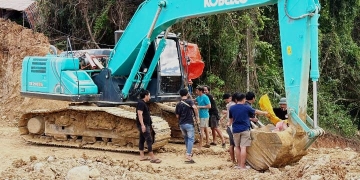 Lagi, Polisi Ciduk Satu Excavator di Lokasi Peti Pohuwato