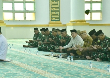 Kemarau Panjang Melanda Pohuwato, Beni Nento Ikut Salat Istiska di Masjid Agung Baiturrahim